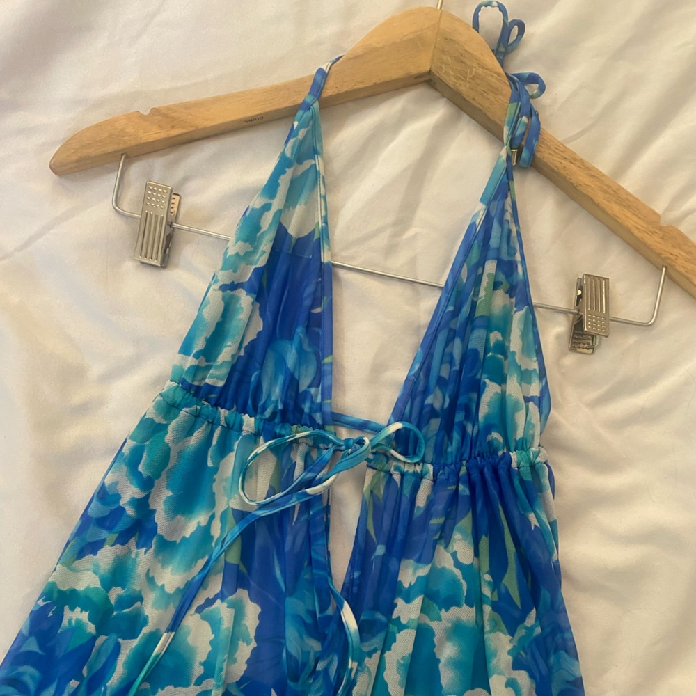 VICTORIA SECRET SWIM COVERUP
